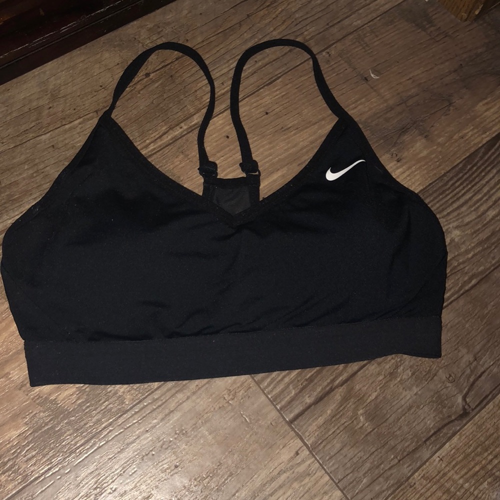 Sports bra